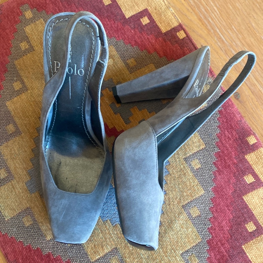 Lines Paolo grey suede pumps